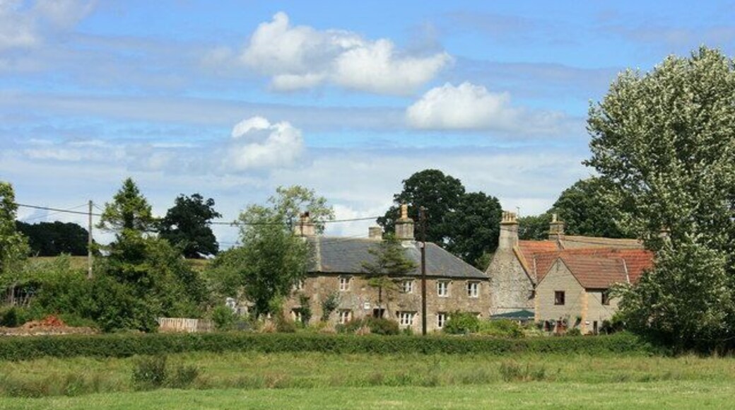 Cottages at West Hill Seen from the south side of Purlpit Bridge.
