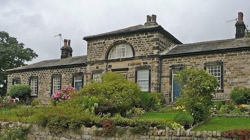 Leathley. Founded 1769 by Ann Hirsch. The part with the semicircular window was a schoolroom.