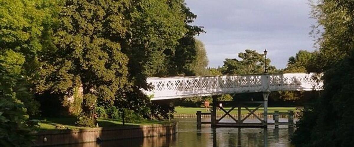 Whitchurch toll bridge The northern section of the bridge from across the mill stream near St. Mary's church.