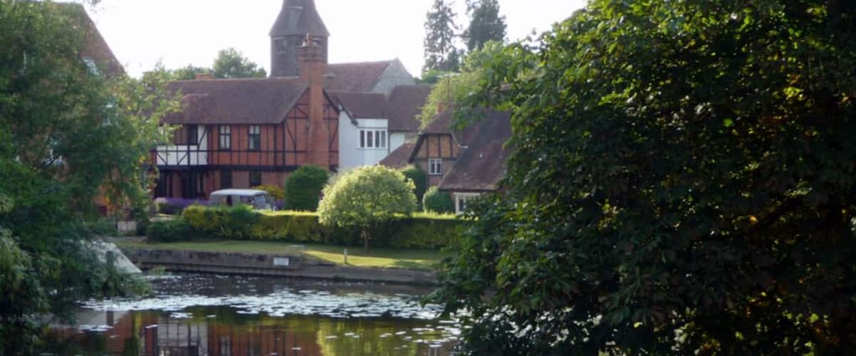 Whitchurch-on-Thames from the toll bridge Looking across towards St Mary's Church.