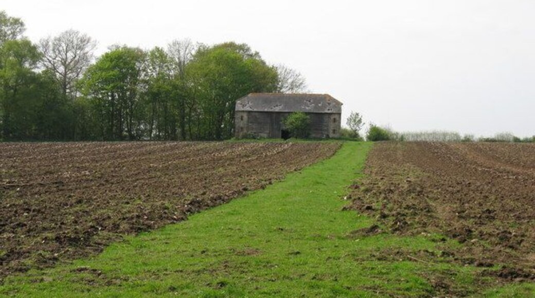Barn on the north end of Church Copse