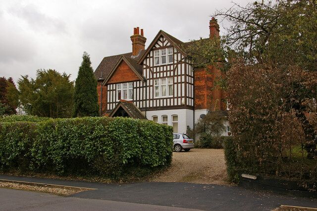 Netherleigh Now split into two (with the right hand section called Shrublands), Netherleigh was one of a number of large late Victorian houses built in The Avenue following the opening of Nutfield Station in 1884.