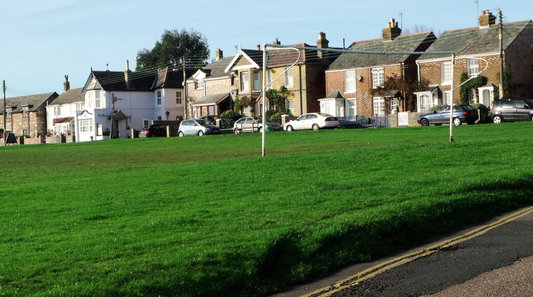 The Green, St. Helens