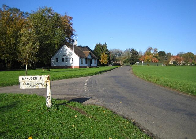 Rickling Green The junction of Brixton Lane from Manuden with Beecham's Lane in Rickling Green, as indicated by an ancient fingerpost roadsign.