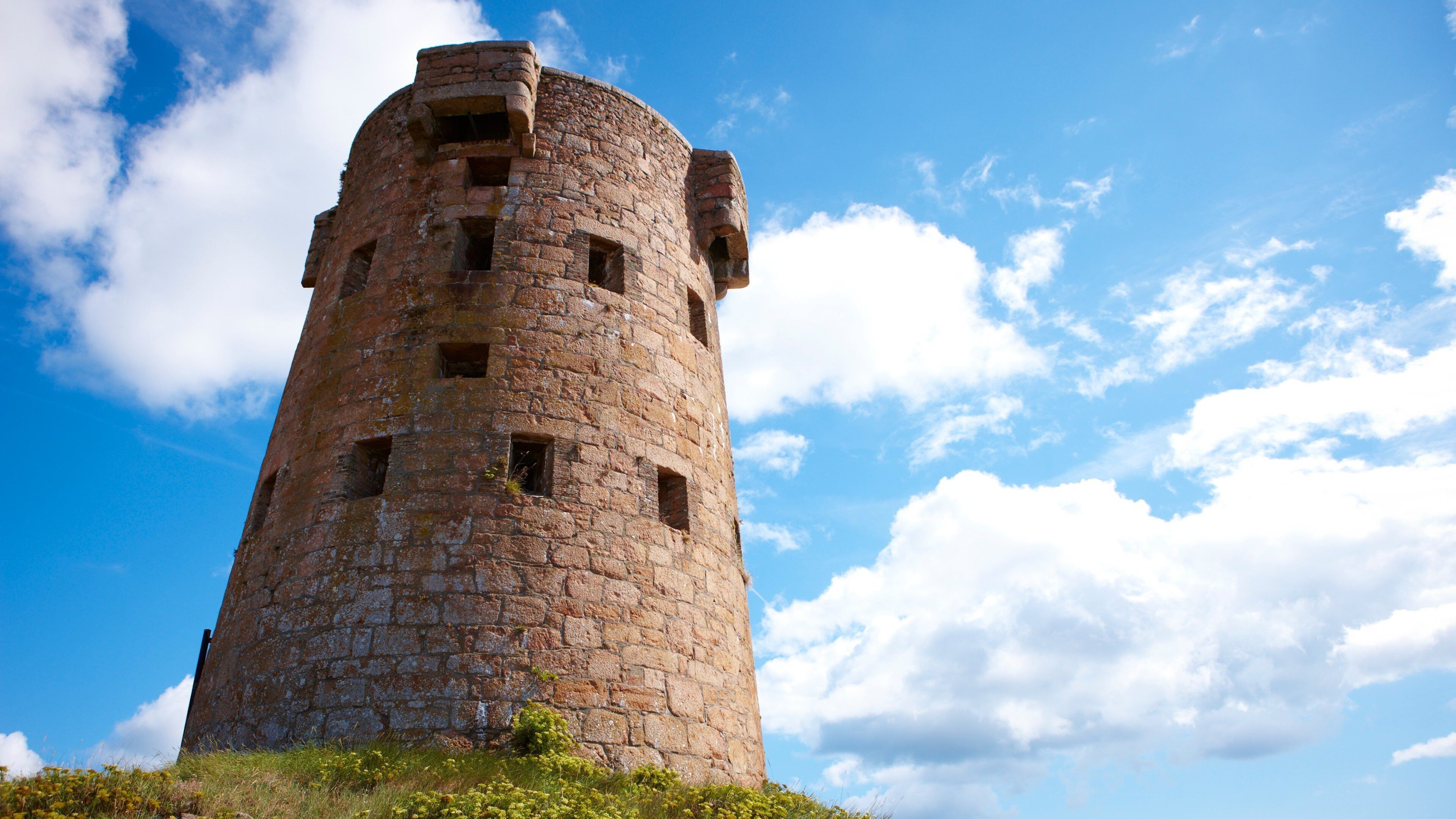 Saint Clement trong đó bao gồm di sản