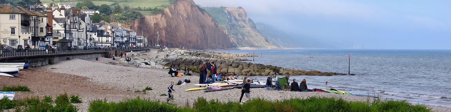 Sidmouth, England, is a tourist destination and a gateway to the Jurassic Coast World Heritage Site. A large part of the town has been designated a conservation area.
#BeachTips