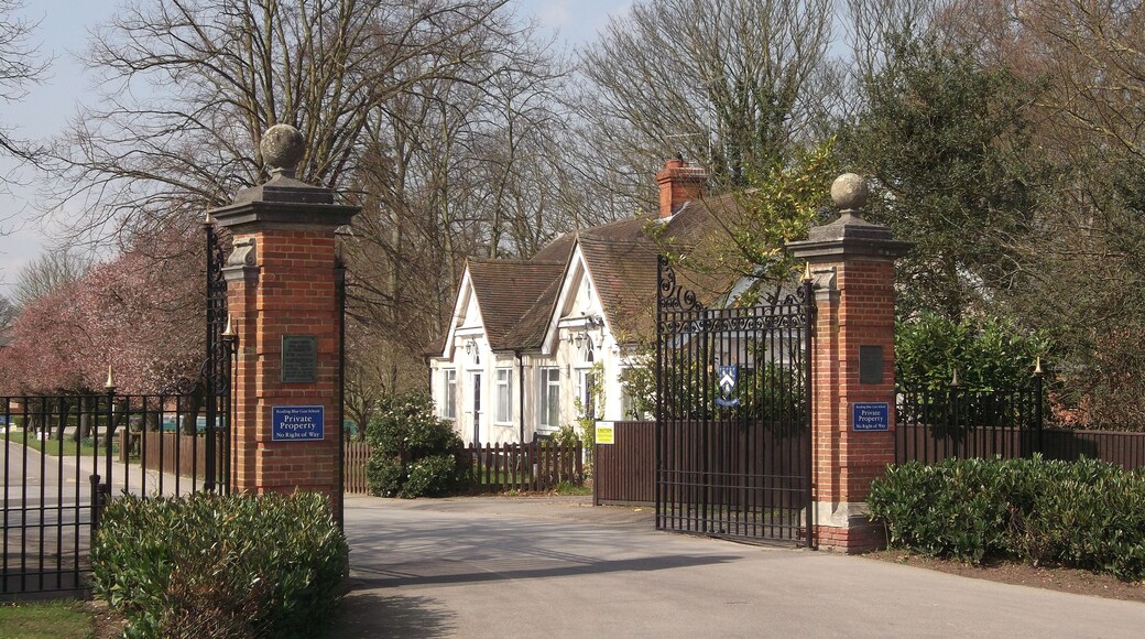 Entrance to Reading Blue Coat School. As seen from Sonning Lane. Beyond the gates is a small lodge.
