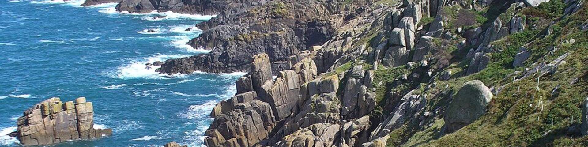 Waymark above Wicca Pool looking towards Mussel Point