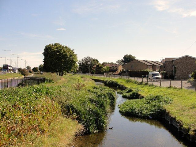 Duke of Northumberland's River This is near the Southern Perimeter Road of Heathrow Airport.
