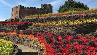 Tamworth castle and gardens