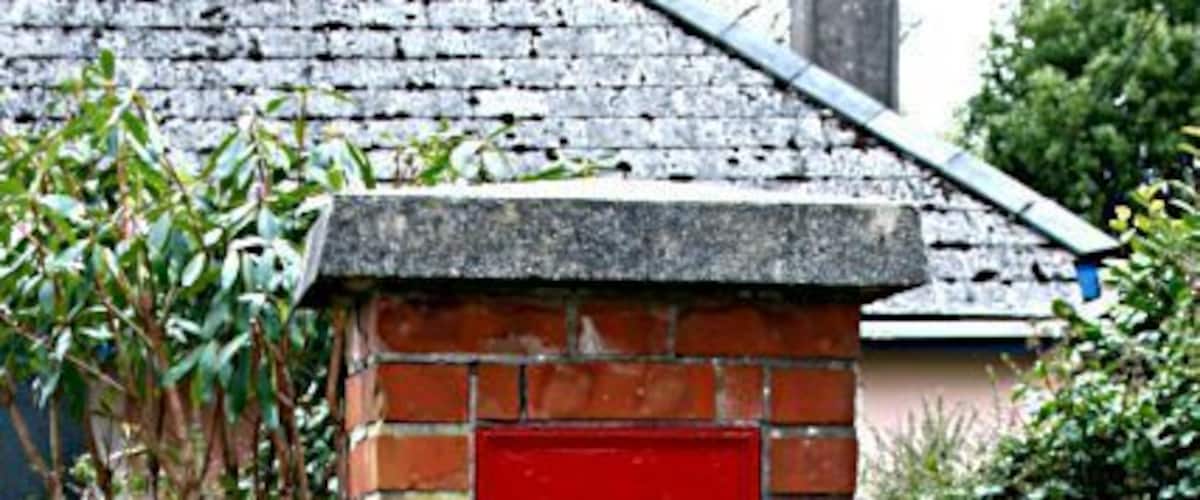 George vi post box at Playing Place Detail