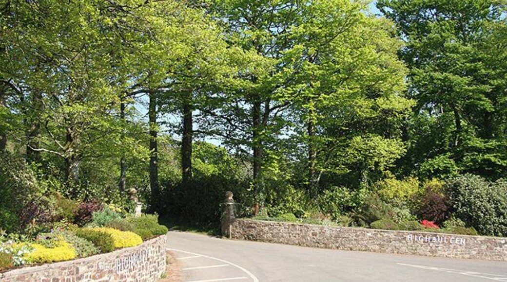 Chittlehamholt: Highbullen entrance Highbullen is a country house hotel, with golf and country clubs. Looking east-south-east