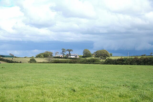 High Bickington: Lee Barton Seen from the road between North Heale and Lee Cross