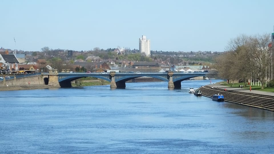 Wilford Suspension Bridge is a combined pedestrian footbridge and aqueduct which crosses the River Trent linking the town of West Bridgford to the Meadows in the city of Nottingham. It also carries a gas main. Looking at Trent Bridge
