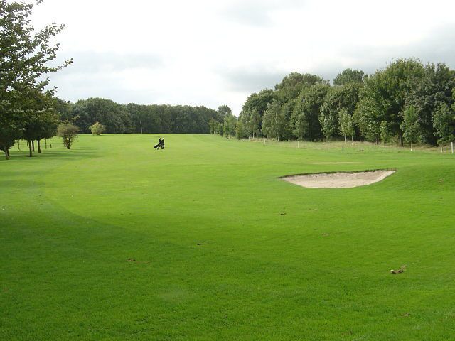 9th (and 18th) hole A public footpath crosses approximately where the golfer can be seen.