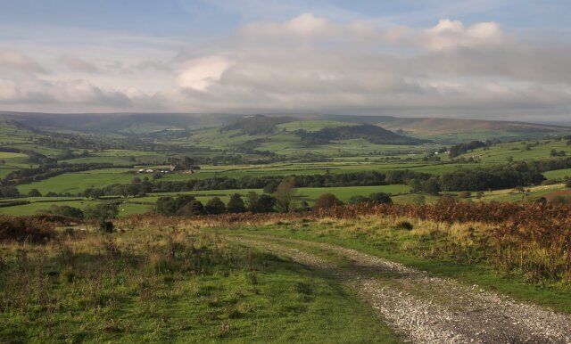Track from Lealholm Moor This leads down into Eskdale, near Lealholm, used to access fields and possibly one or two properties.