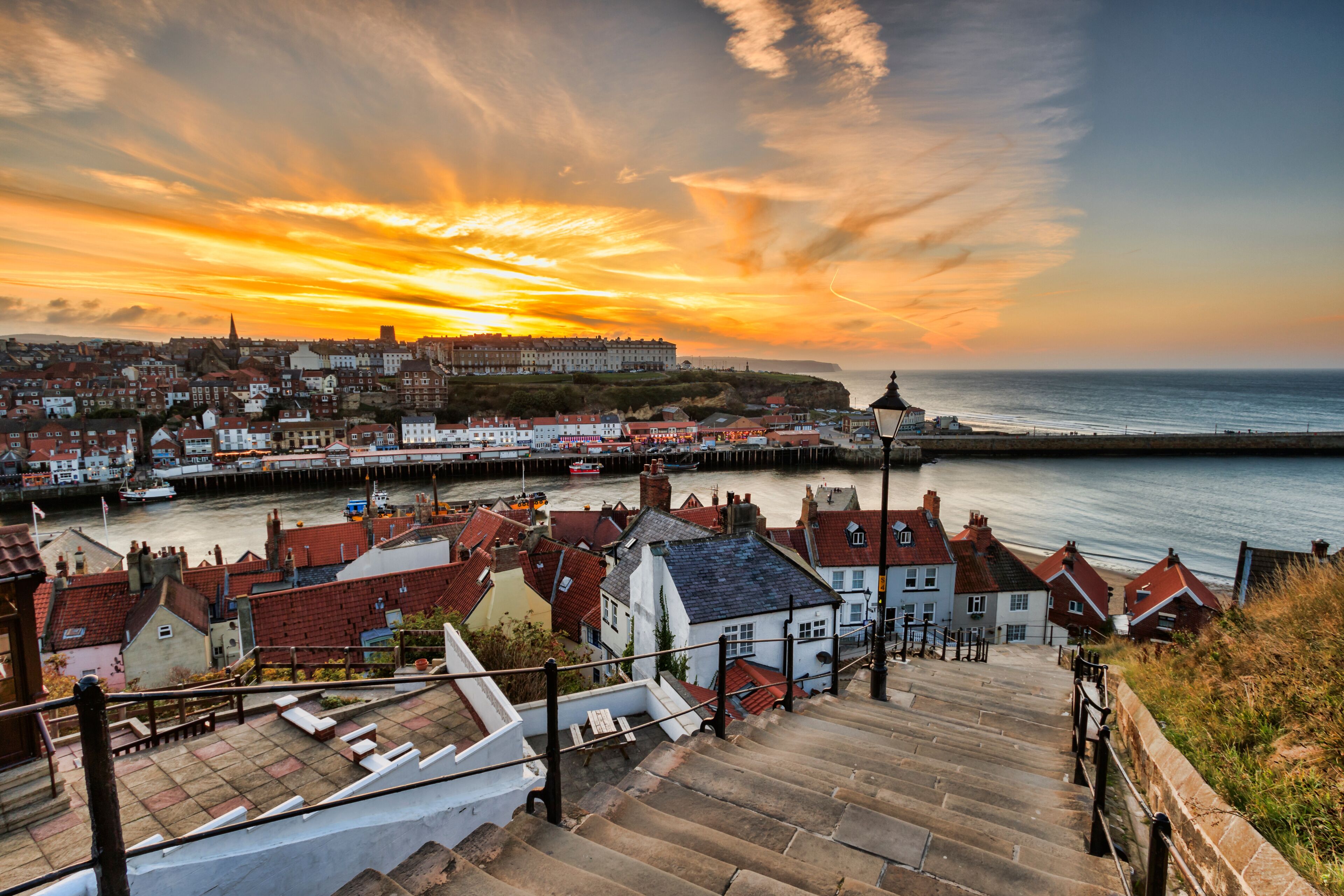 199 steps whitby