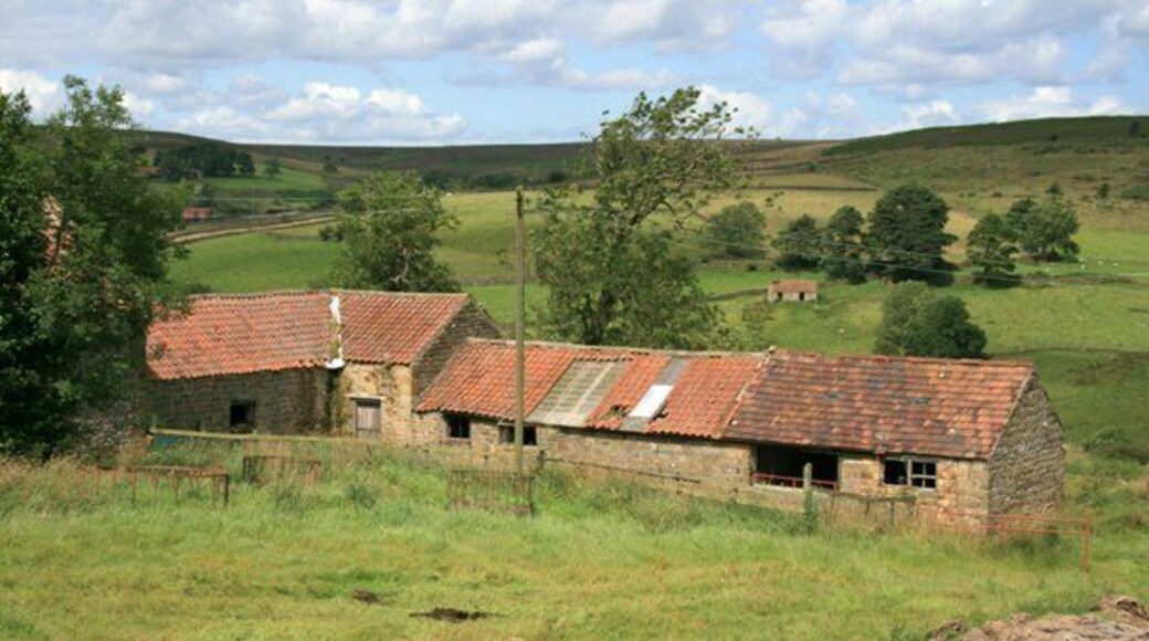 Abandoned Farm Buildings, Westgate Farm