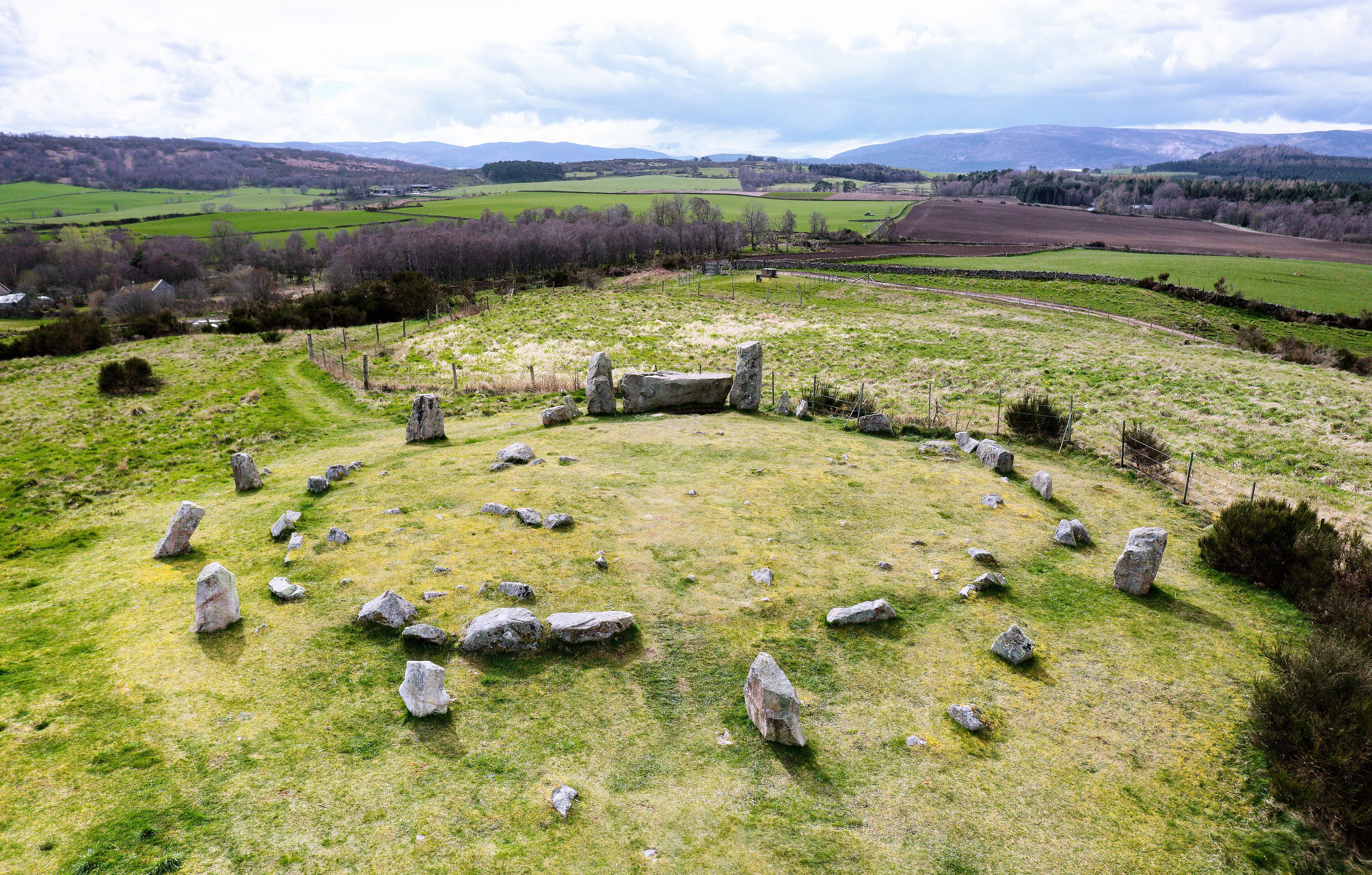 Tomnaverie prehistoric recumbent stone circle. Near Aboyne, Scotland. Complex site. Outer ring with recumbent and flankers, inner ring and settings