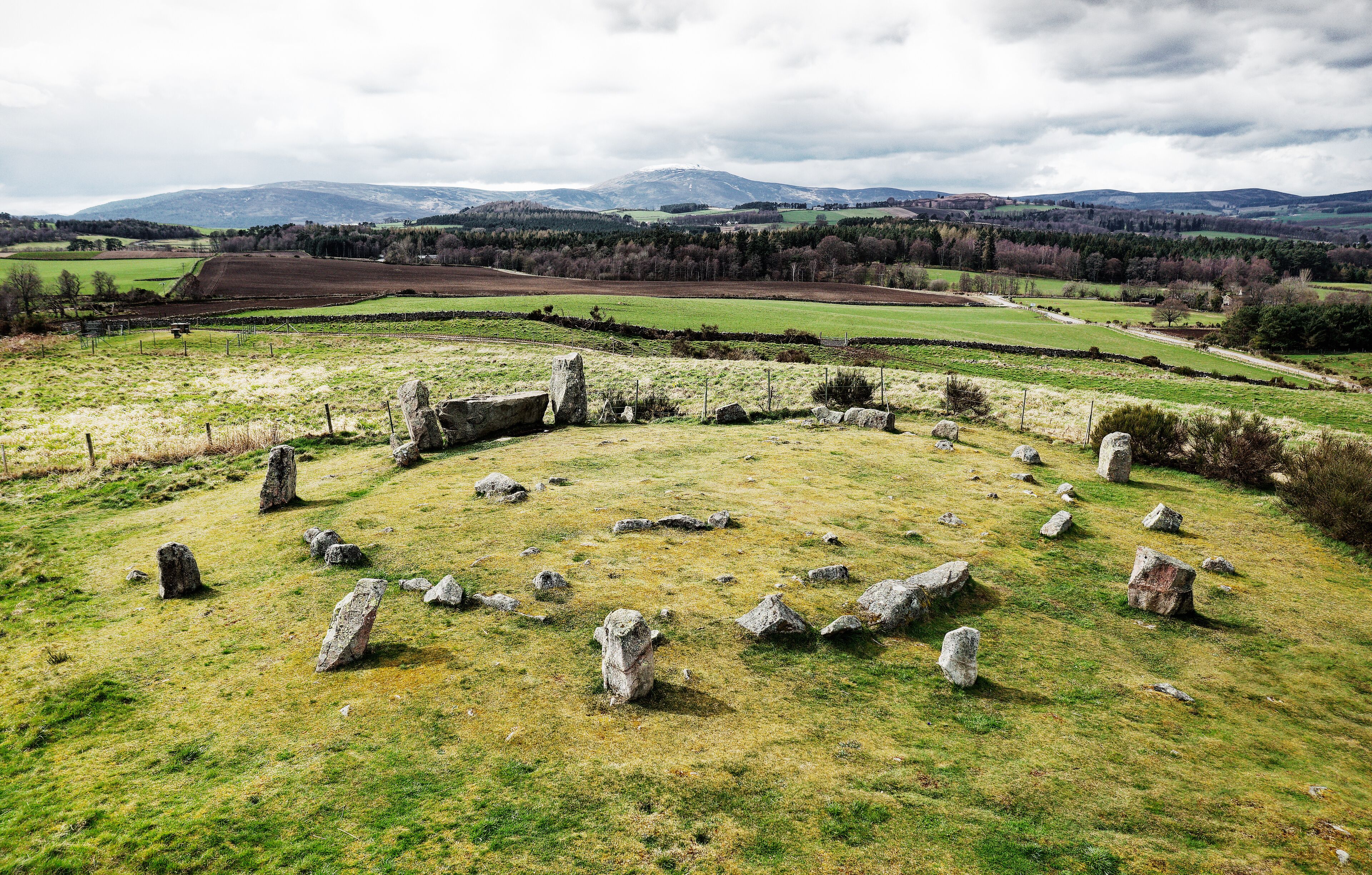 Tomnaverie prehistoric recumbent stone circle. Near Aboyne, Scotland. Complex site. Outer ring with recumbent and flankers, inner ring and settings