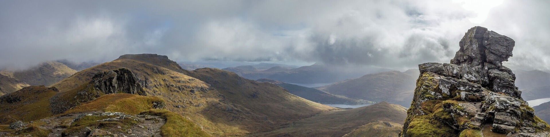 Panoramic view from the top of Ben Arthur, a.k.a. The Cobbler, during my last adventure in Scotland.
This is a fairly easy walk (11 miles, 4-6 hours) in the southern Highlands near Loch Lomond.
A good warm-up before a failed attempt at Ben Nevis the following day. Pictures to come later.