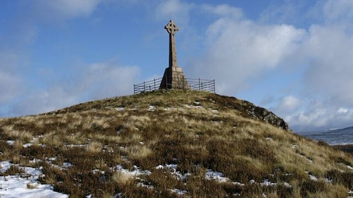 The monument on Beinn Mhor The monument is inscribed to Lord and Lady Tweedmouth