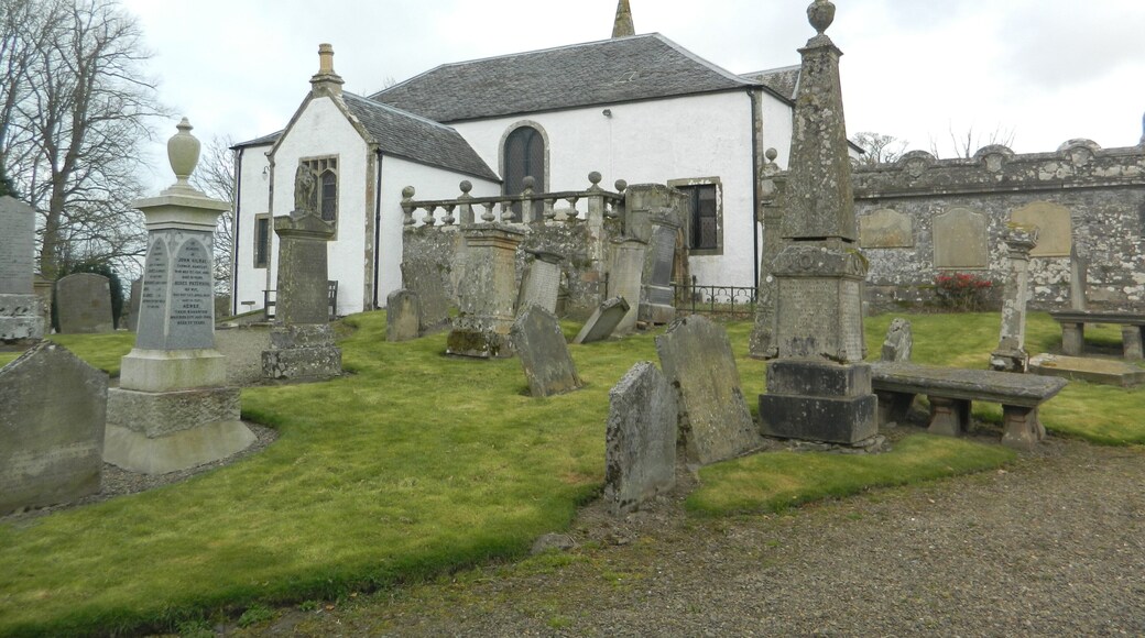 Culter Parish Church and graveyard