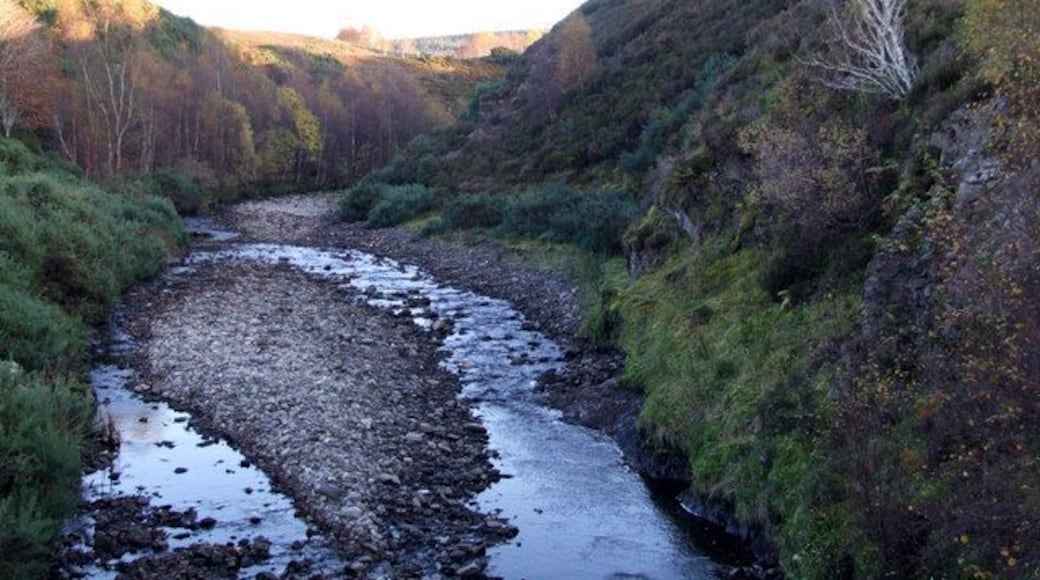 From the bridge at Brae The road ends here at the tiny hamlet of Brae, on the South side of Strath Oykel.