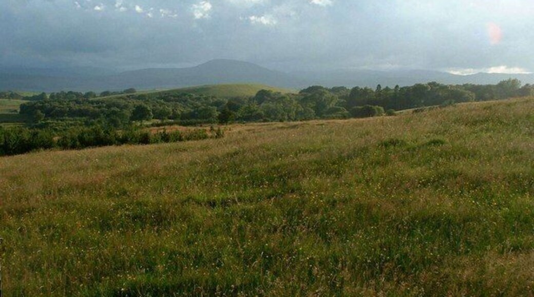 Greenhead, looking west across the shoulder of Knockcrosh Hill