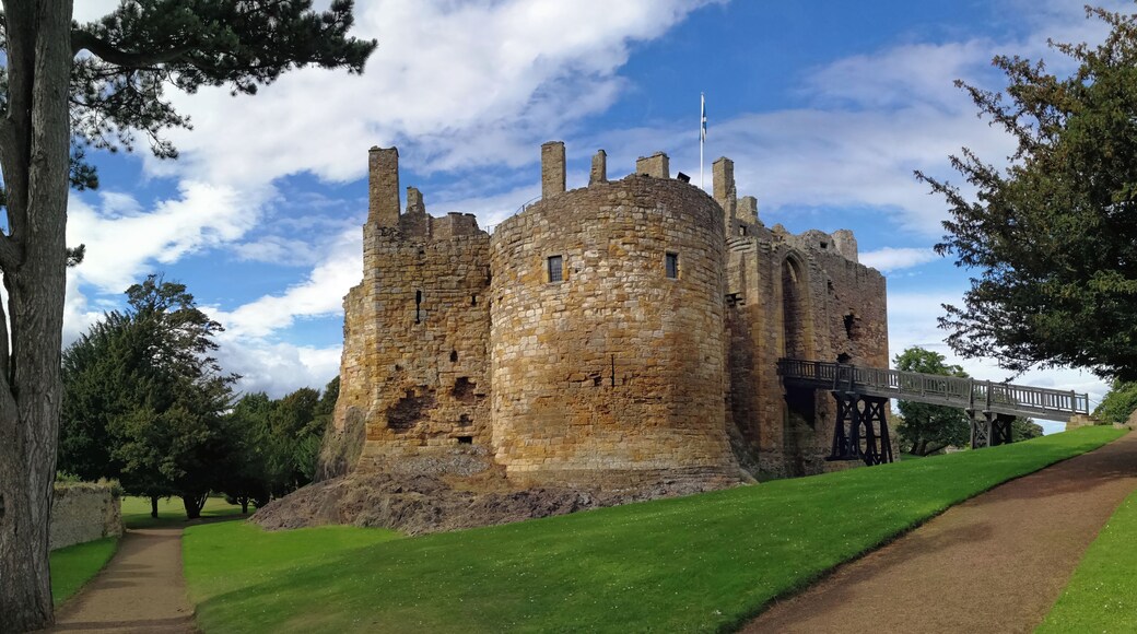 This is a photo of listed building number