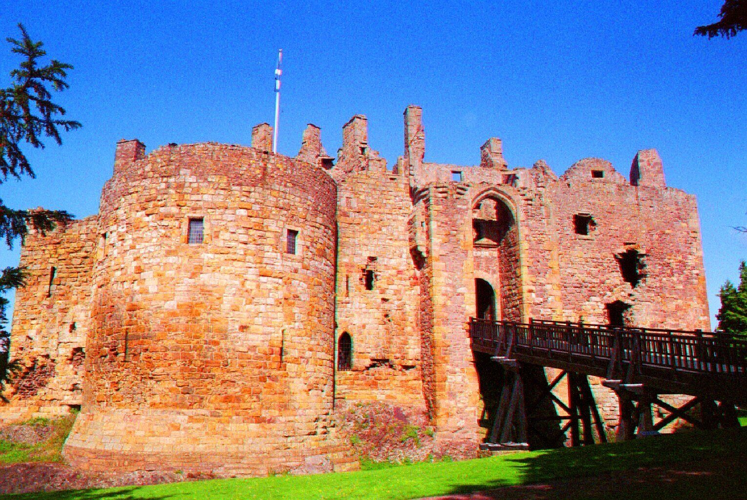 This is a photo of listed building number