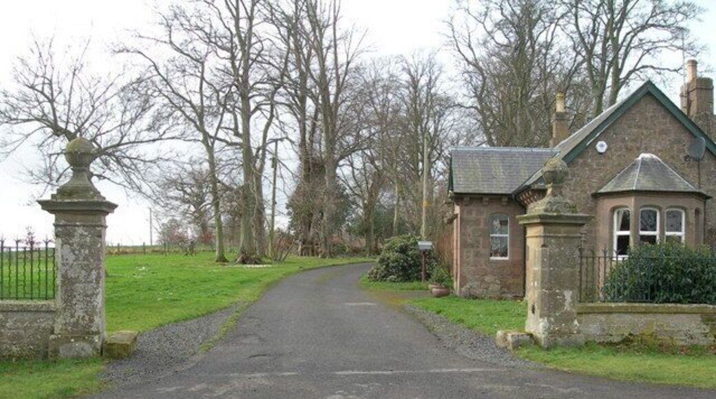 West Gatehouse (Swinton House) Identical to North Gatehouse submitted for NT8147