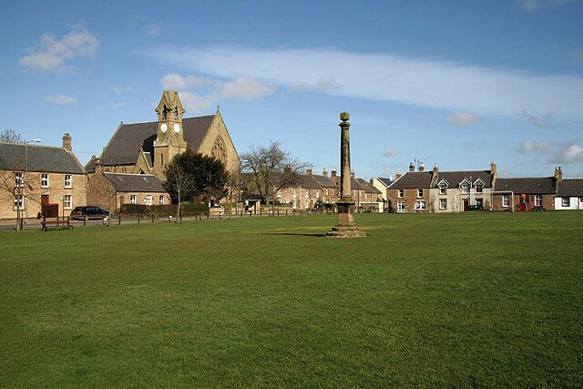The Green at Swinton The village was planned around this rectangular green where the village cross (1769) stands. The prominent building on the left is the former Free Church (1860) now used as the village hall, but closed to the public at present. The name Swinton probably comes from 'Swine Town' from the days when there were lots of wild boars (pigs or swine) in the area. (Source: Swinton Kirk information leaflet).