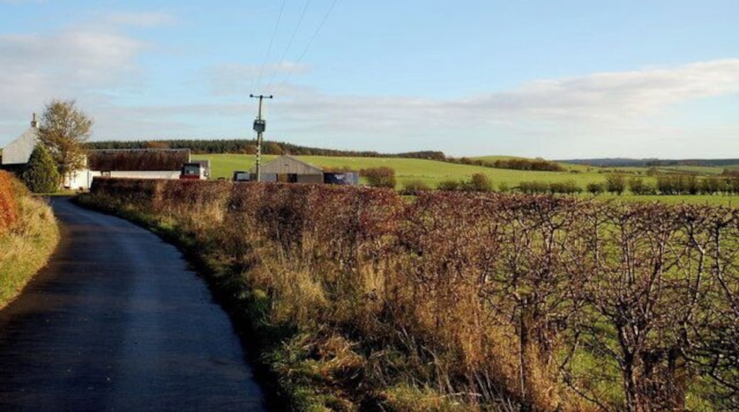 Wyllieland Farm Just east of Fenwick, Wyllieland stands in largely pastoral farmland