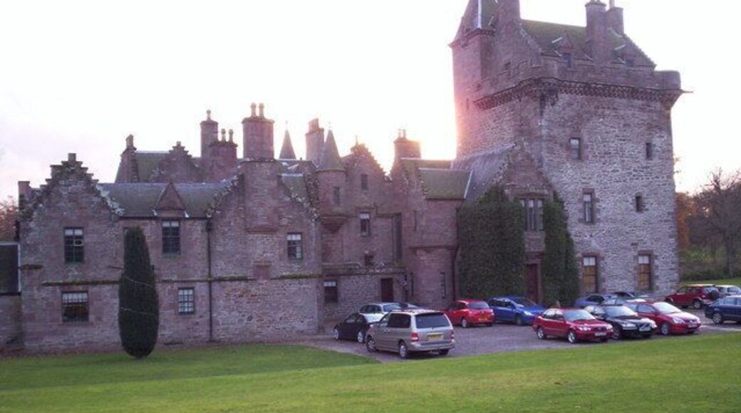 Guthrie Castle
