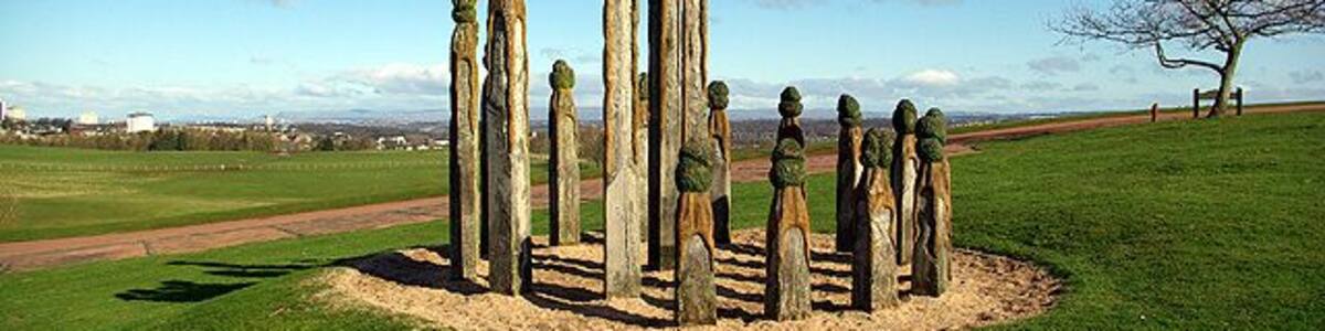 Chatelherault Wooden Statues Wooden statues situated beside the coach car park just past the main entrance.