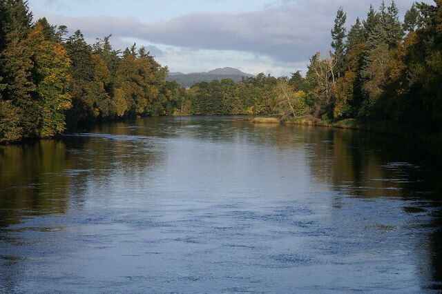 River Tay at Kinclaven Looking upstream from Kinclaven Bridge.