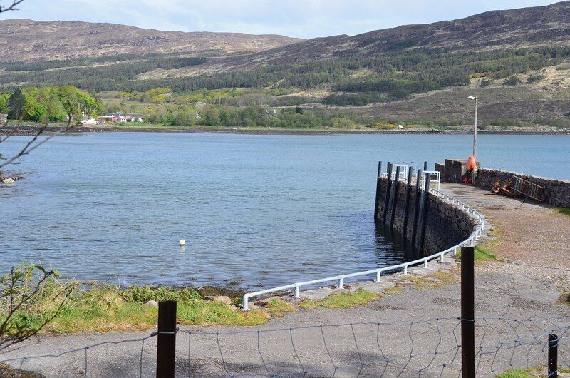 The old pier, Loch Scresort