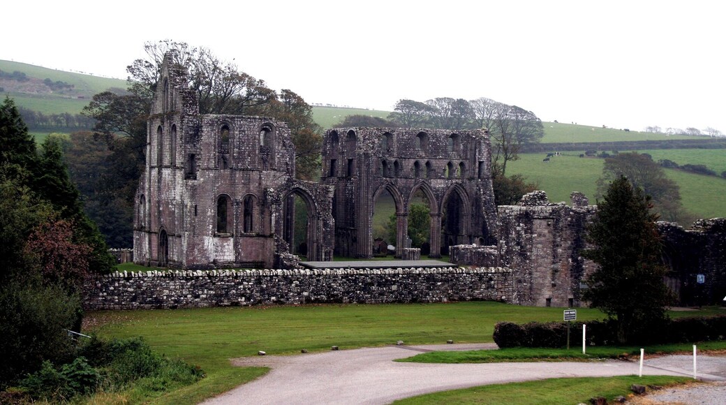 Dundrennan Abbey