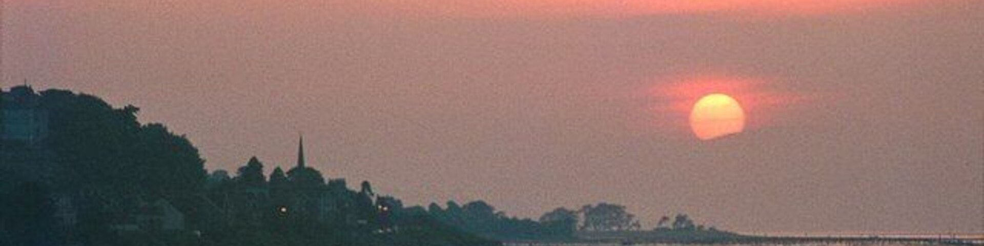 Looking down the Clyde to Langbank