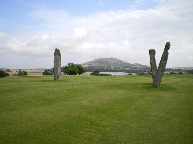 The Standing Stones and Largo Law The stones are each about 4 to 5 metres high, so they're far from insignificant.