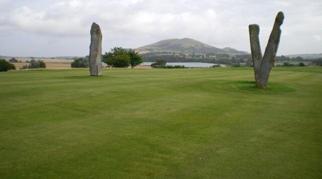 The Standing Stones and Largo Law The stones are each about 4 to 5 metres high, so they're far from insignificant.
