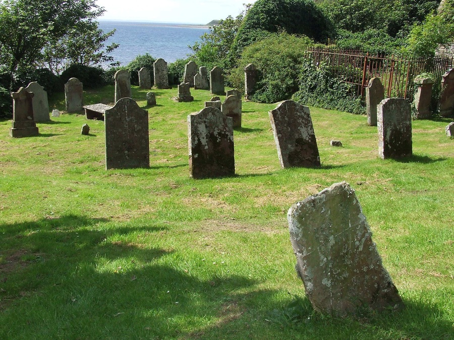 Kirkmaiden graveyard
