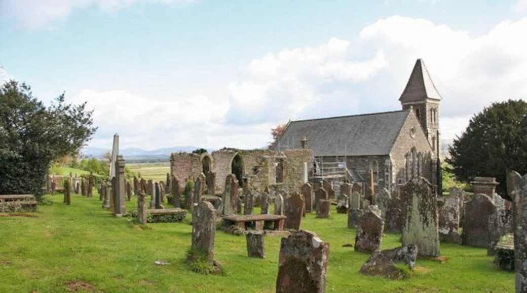 Church in Wigtown The ruins of St Machute's church alongside the current parish church.