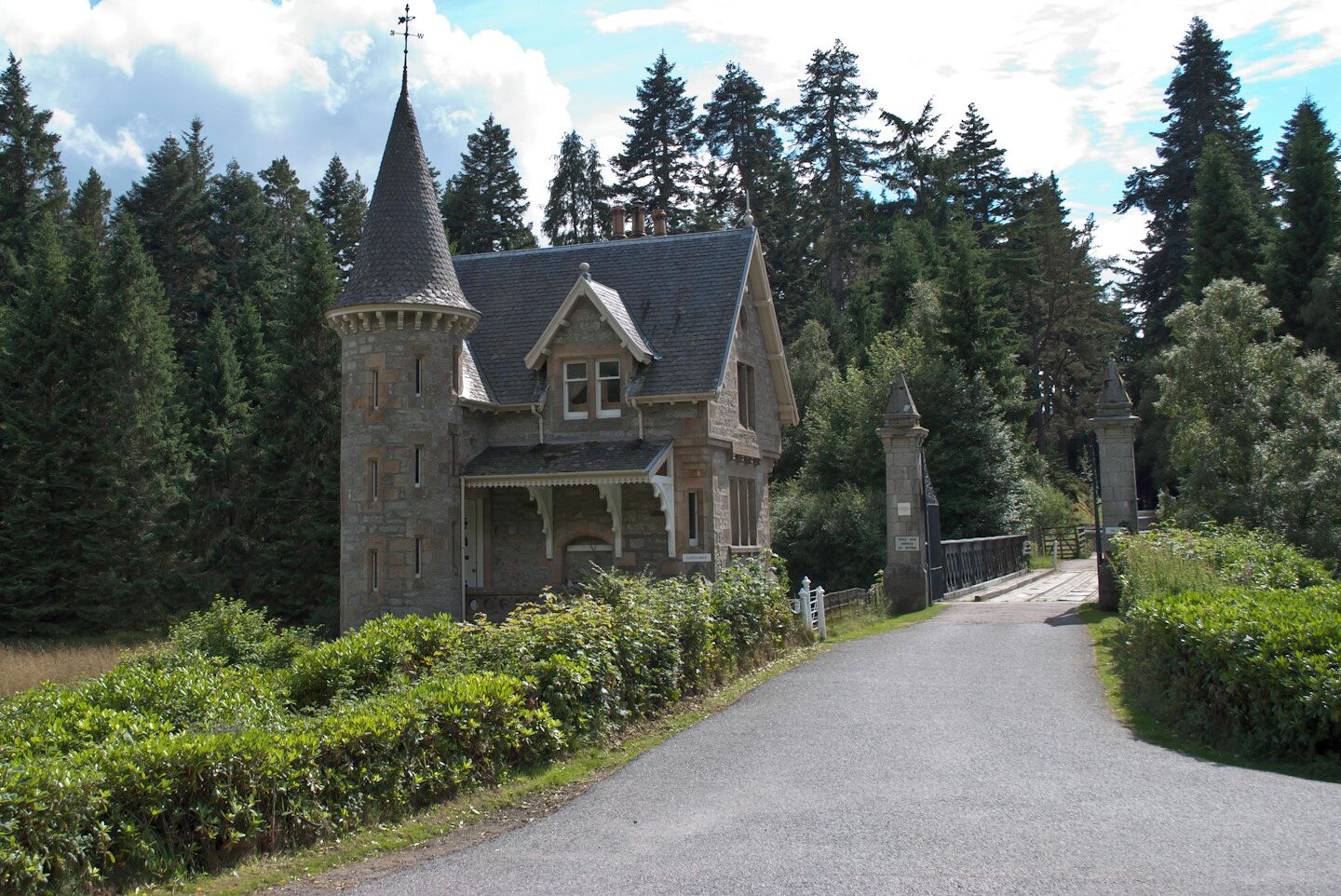 Gate House and weak bridge