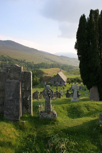 Cille Choirille Church. Cille Choirille Church and graveyard