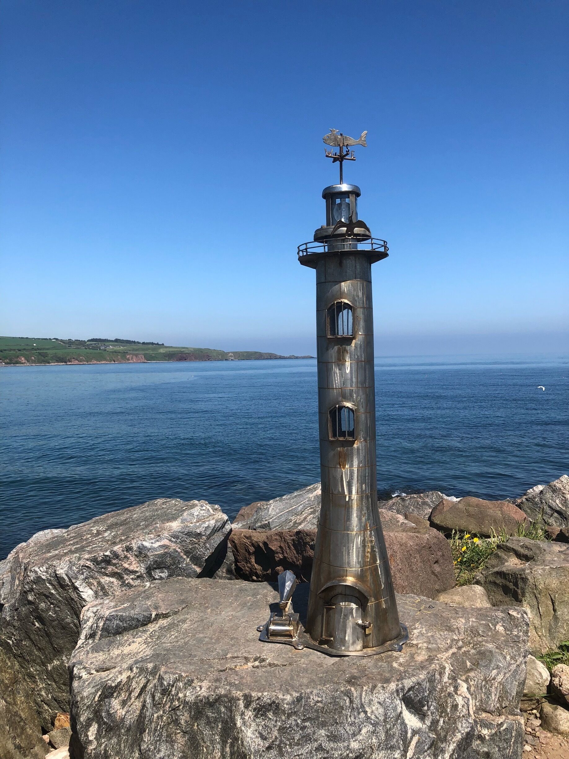 I wouldn’t say there’s much to see in Stonehaven and we struggled to find a nice place for lunch that didn’t fry everything (and smell like it) but the sculptures along the seafront walk were enjoyable to see