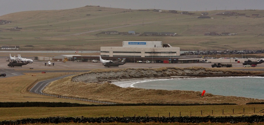 Taxiing for departure from Sumburgh