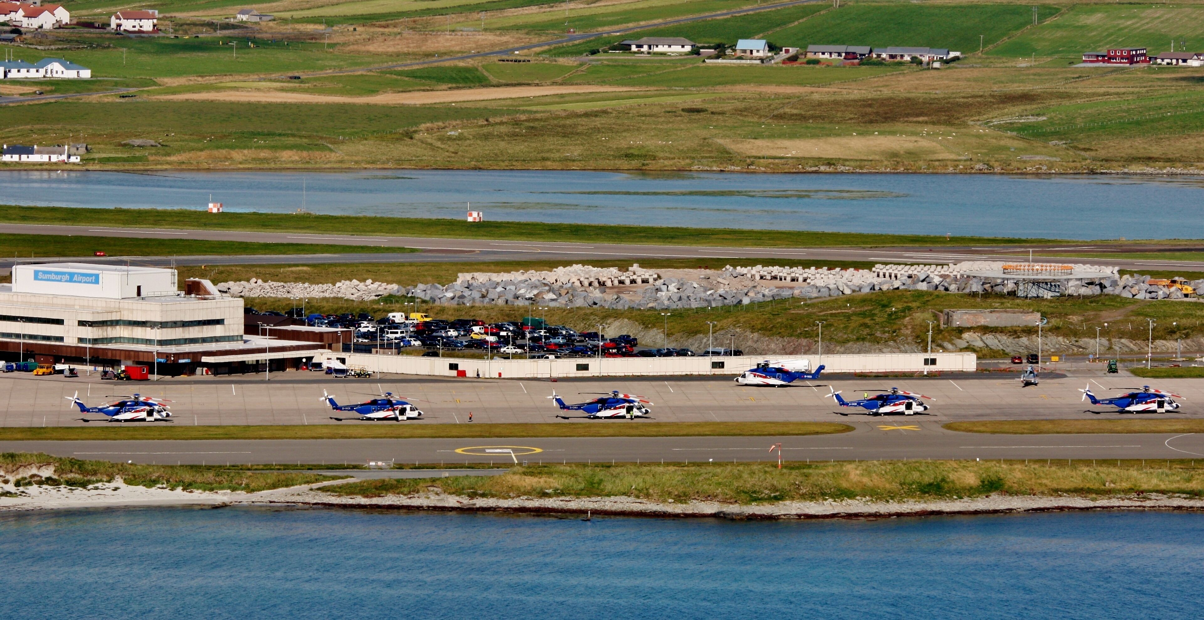 Busy Sumburgh IMG_2012