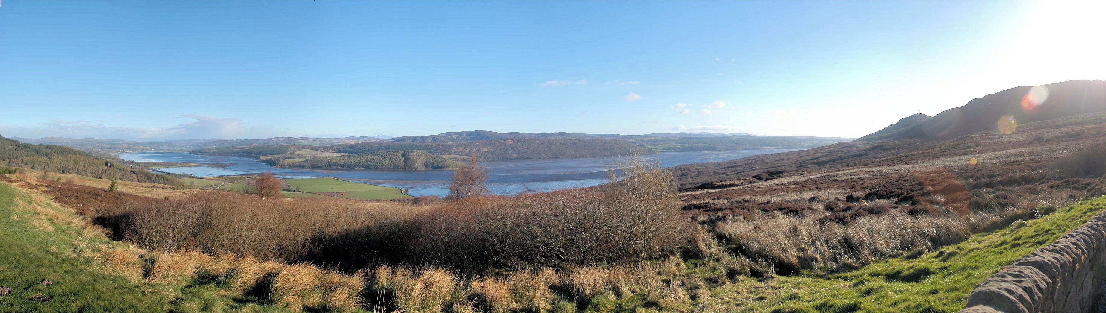 Dornoch Firth - sun shining - beautiful winter's day